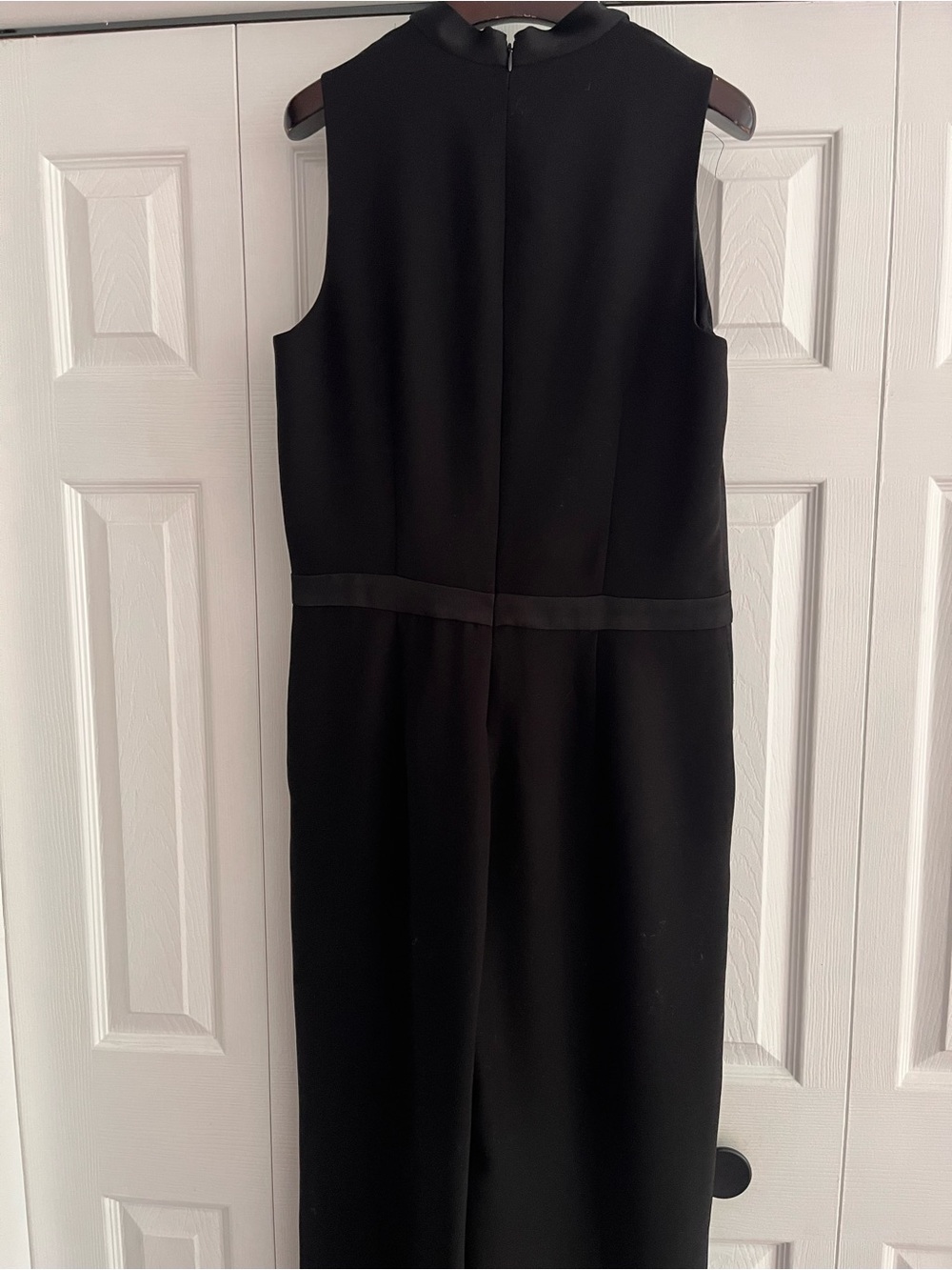 BANANA REPUBLIC black jumpsuit, size 10. - Picture 3 of 10